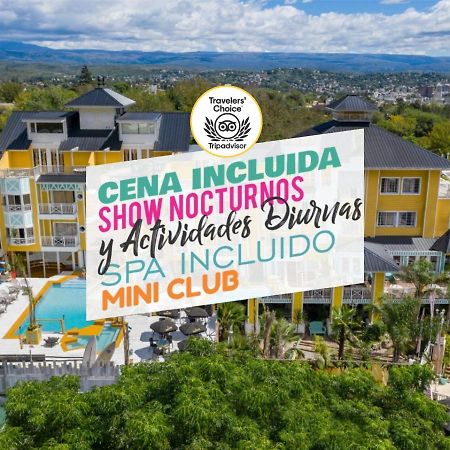 Club House Hotel ヴィラ・カルロス・パス エクステリア 写真