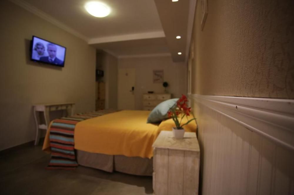 Club House Hotel ヴィラ・カルロス・パス エクステリア 写真