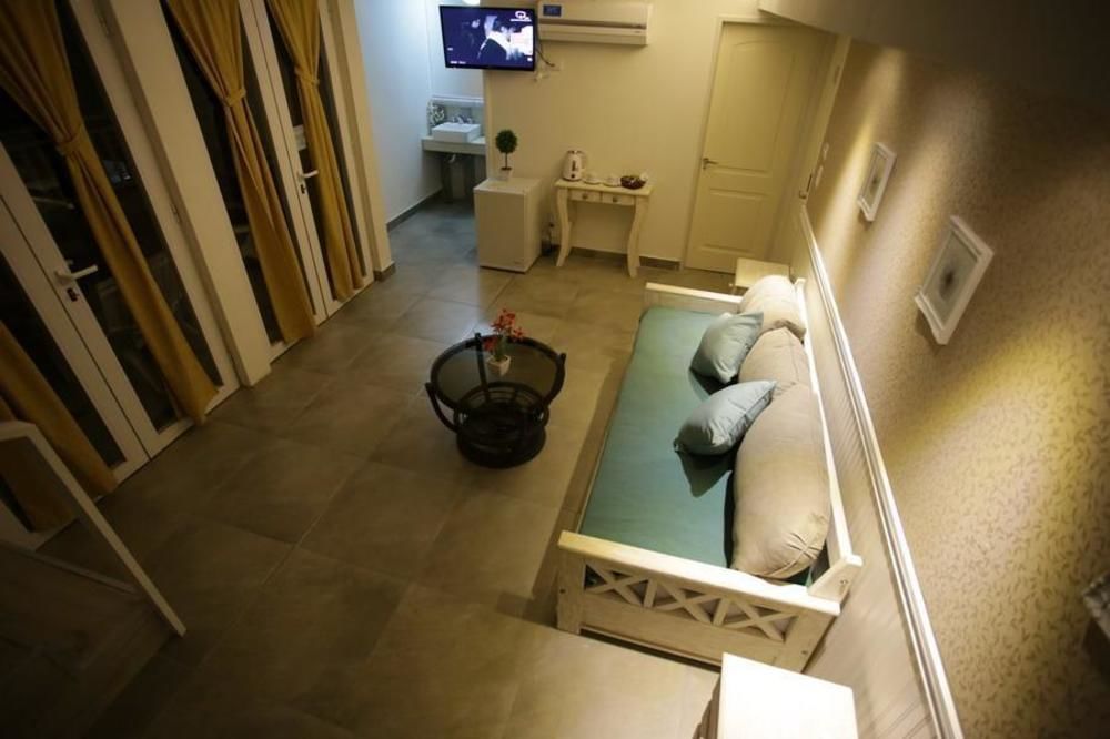 Club House Hotel ヴィラ・カルロス・パス エクステリア 写真